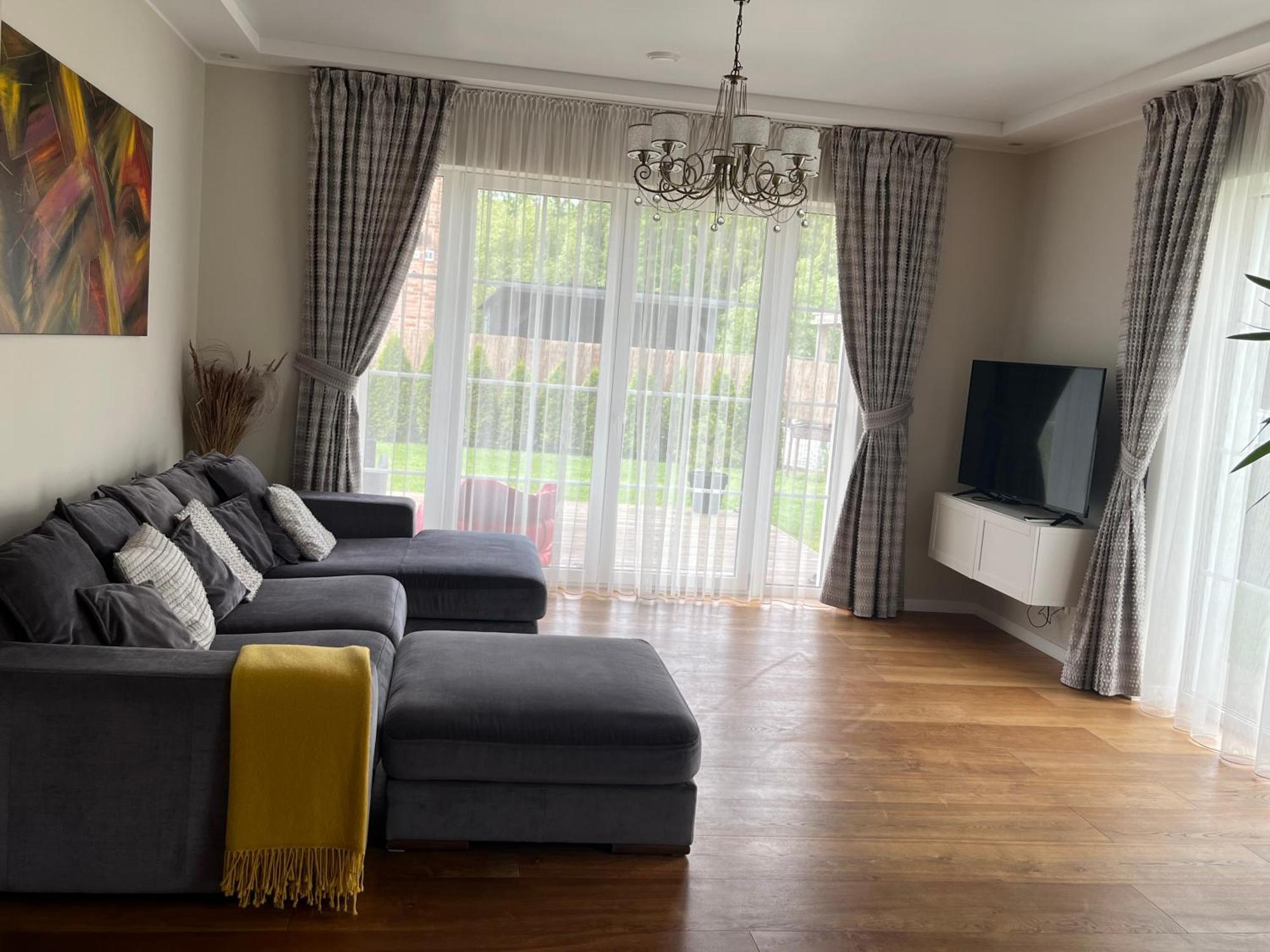 Villa Melnrage Cozy & Terrace - Pine View Sea Entry *
